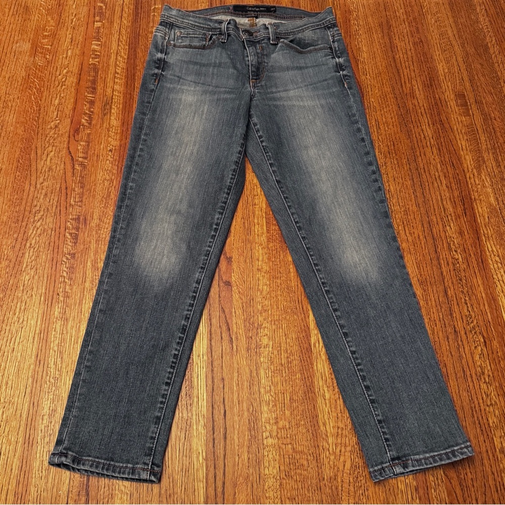 Calvin Klein like new skinny cropped jeans, size 28/6